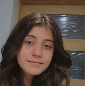 Meet your Posher, Juliette